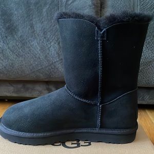 Brand new Bailey Button Ugg boots new in box